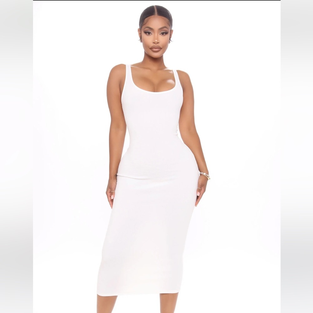 Fashion Nova: Feeling Reborn Midi Dress